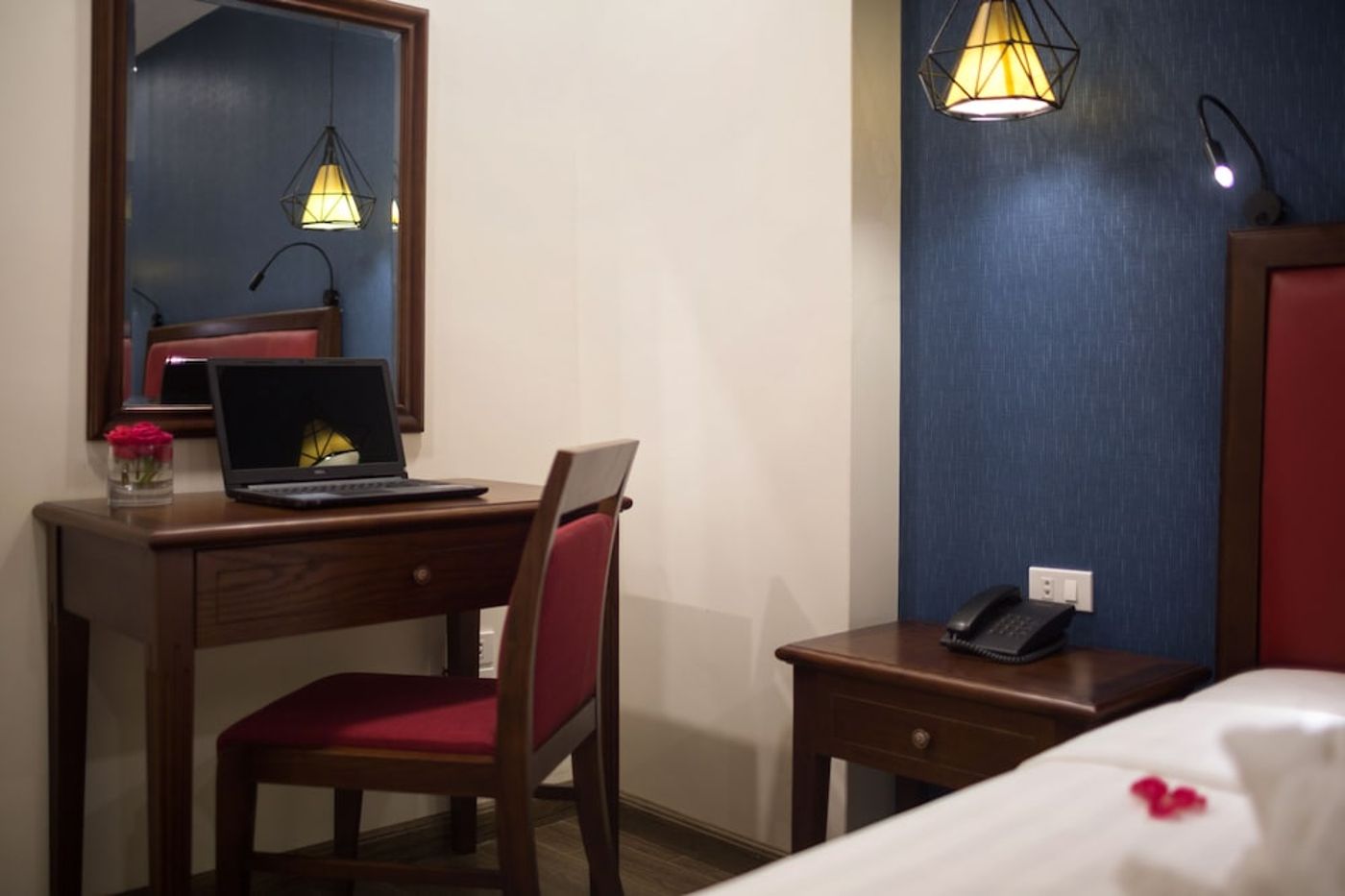 expedia-3161756-4