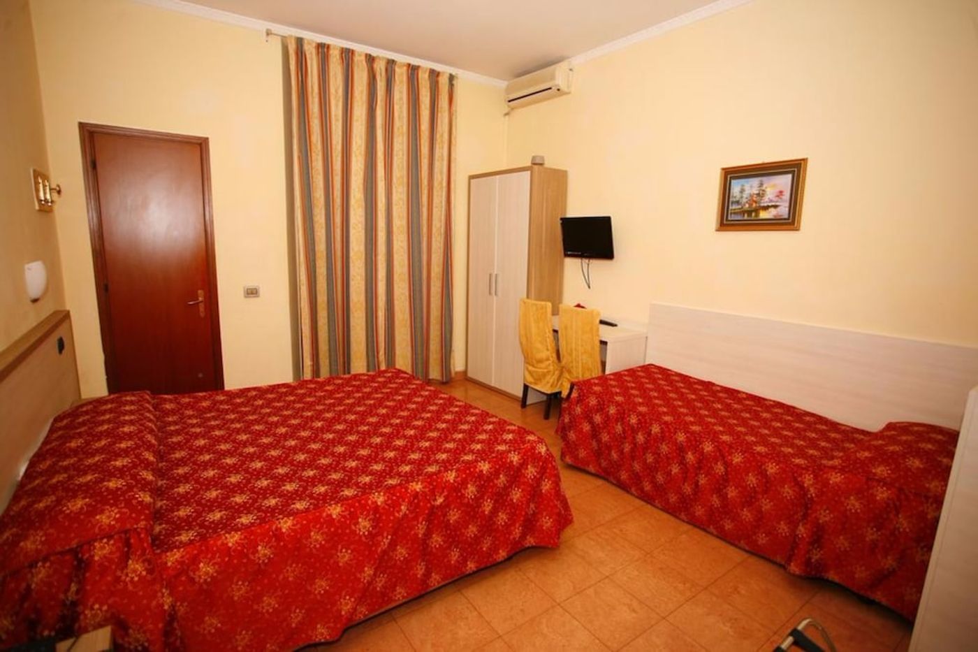 expedia-3163544-7