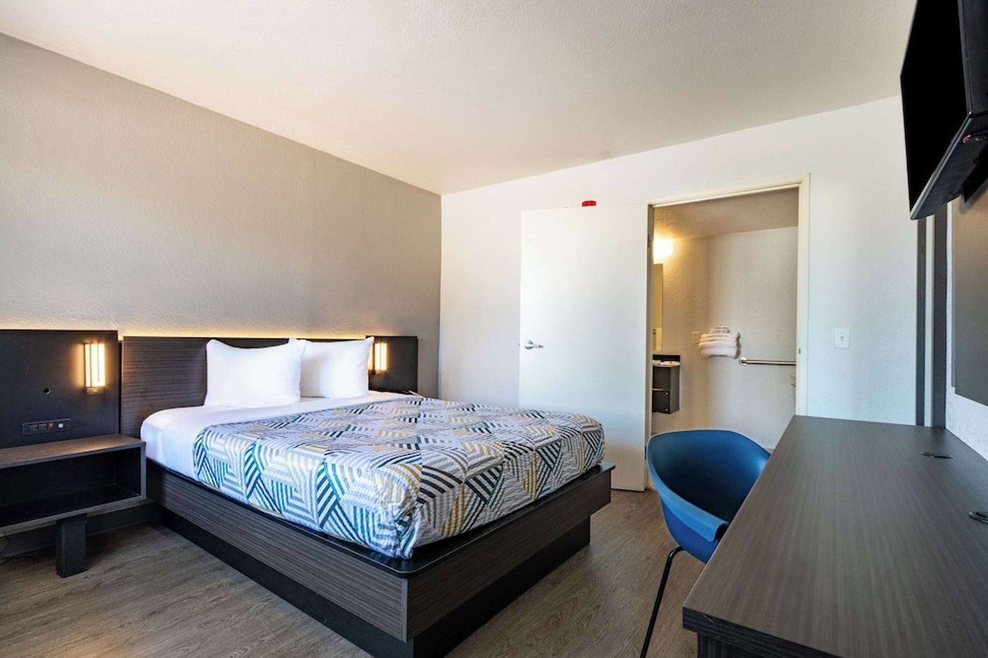 expedia-3158803-17