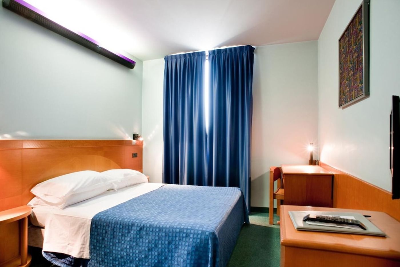 expedia-3162013-30