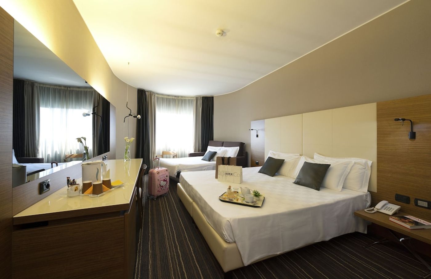 expedia-3163487-30