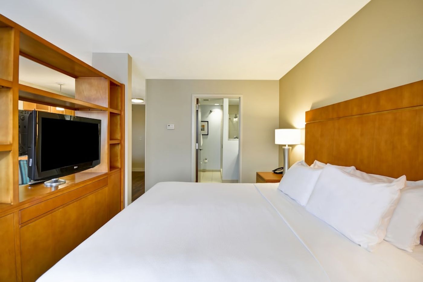 expedia-3162152-18