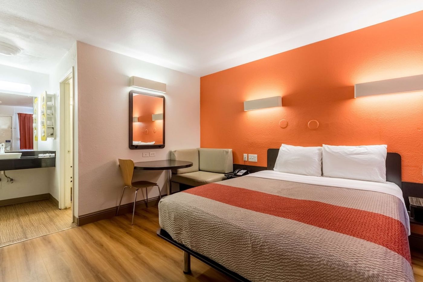 expedia-3160489-14