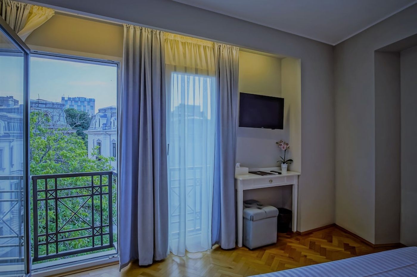 expedia-3162986-15