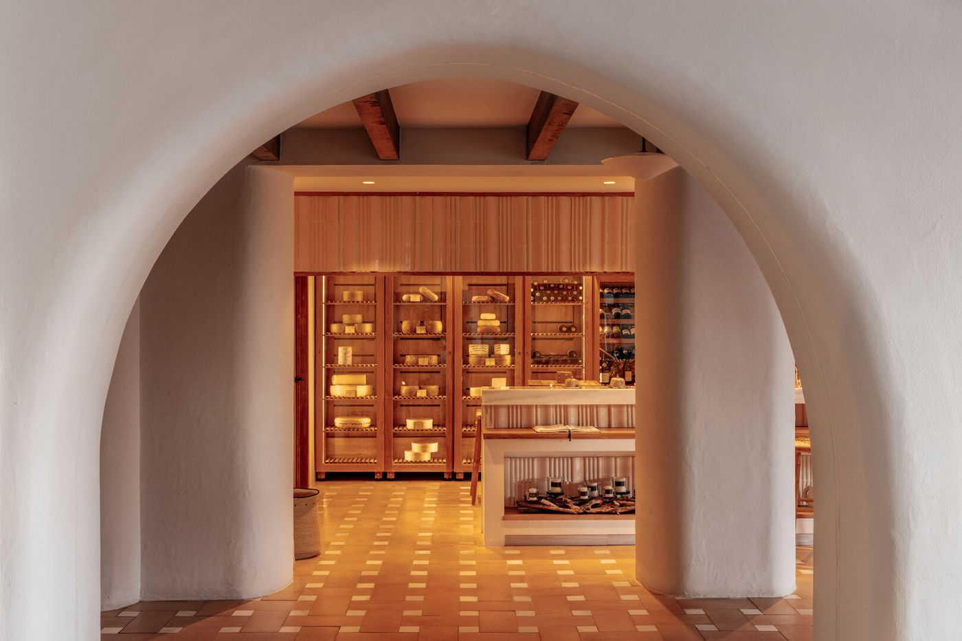 04.02.26 Villa Le Blanc Gran Melia Hotel