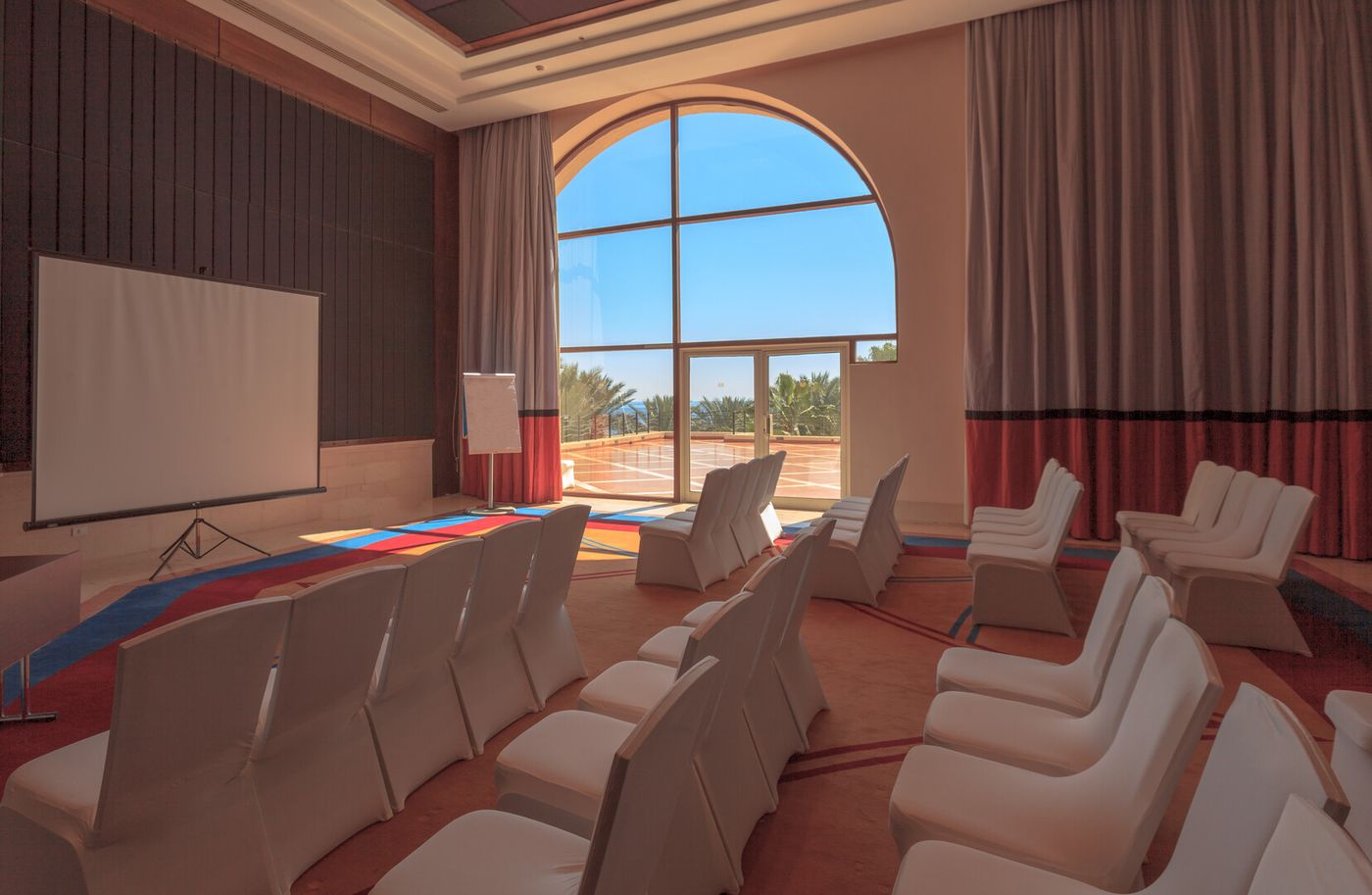 Grand Rotana Resort & Spa 18.09