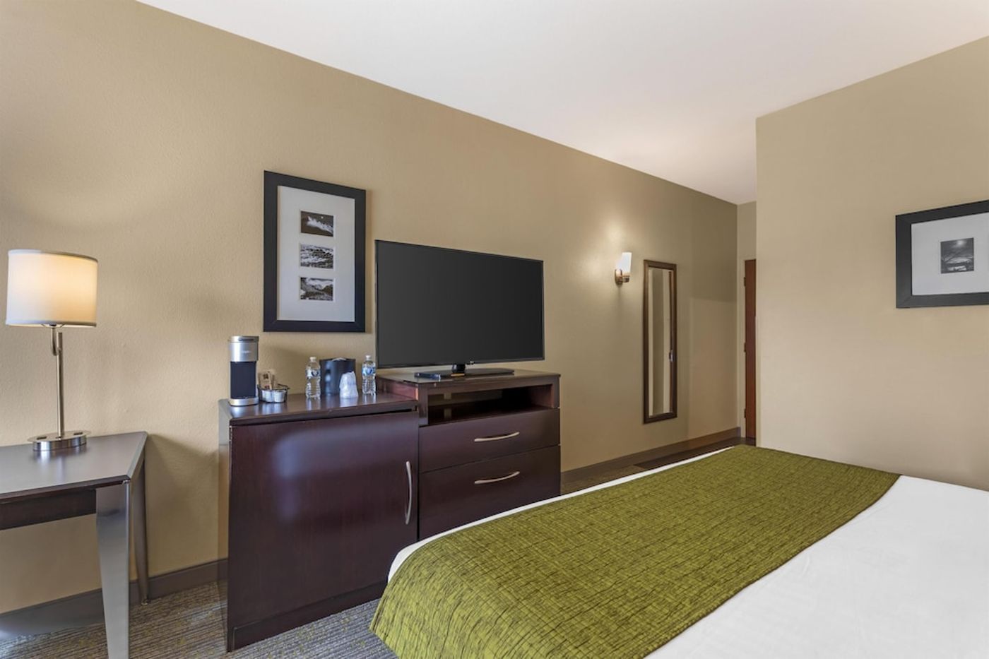 expedia-3161147-20