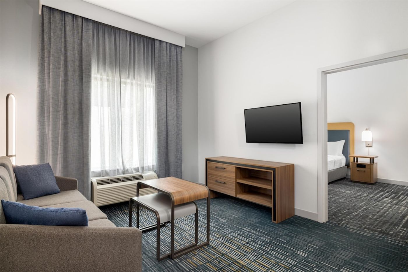 expedia-3165912-25