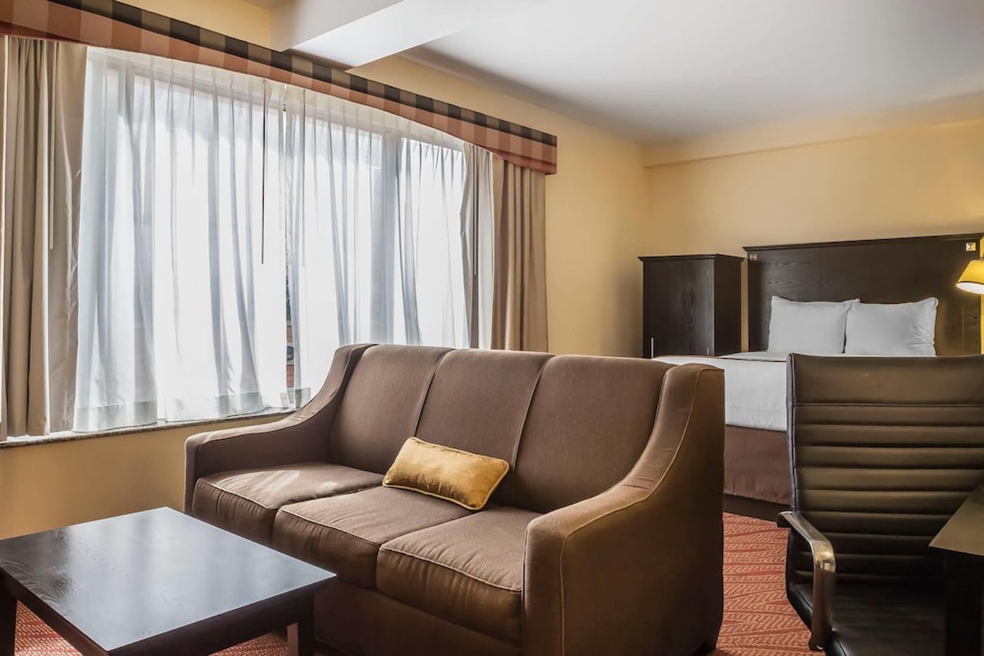 expedia-3158570-9