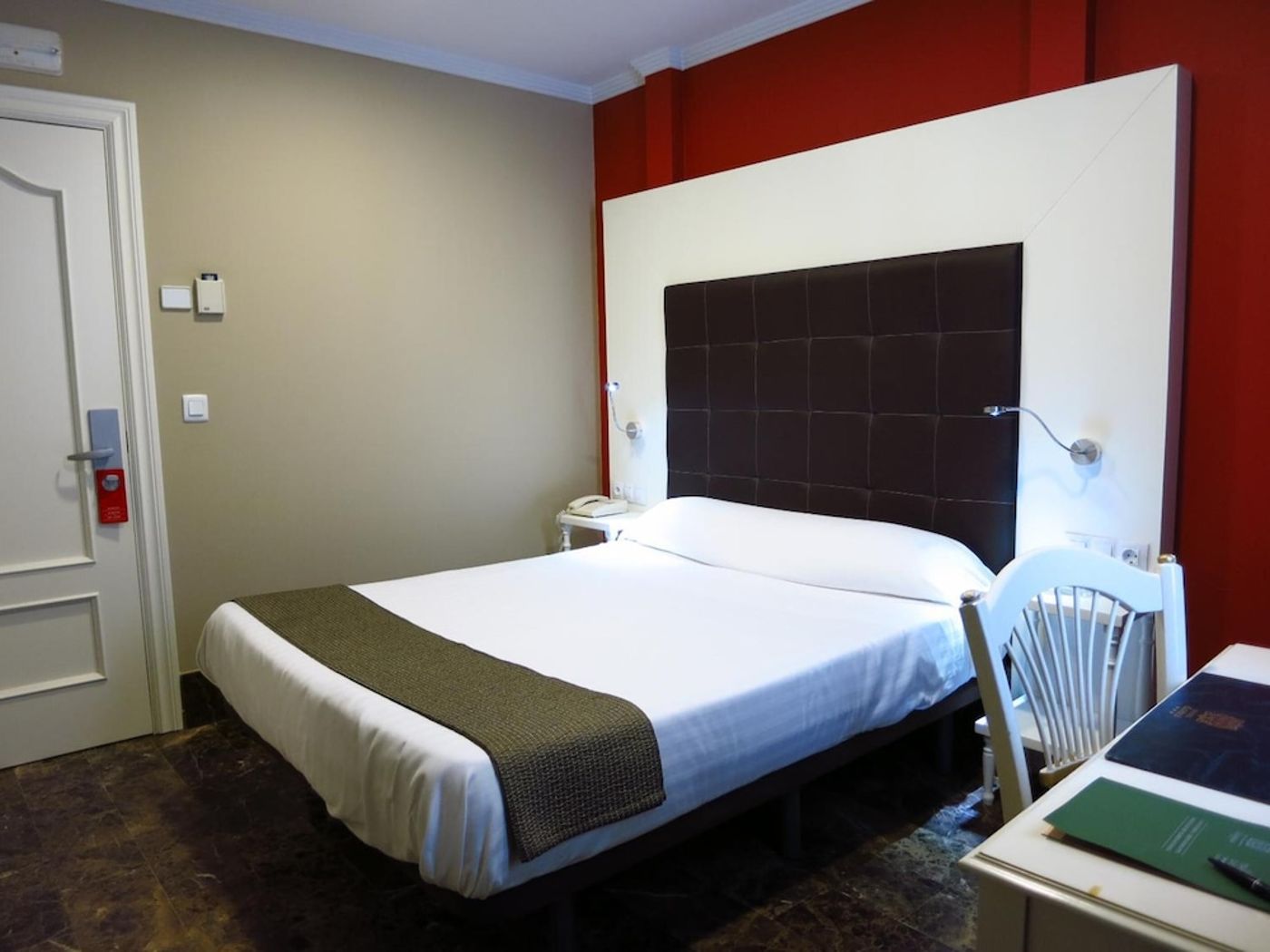 expedia-3159680-11