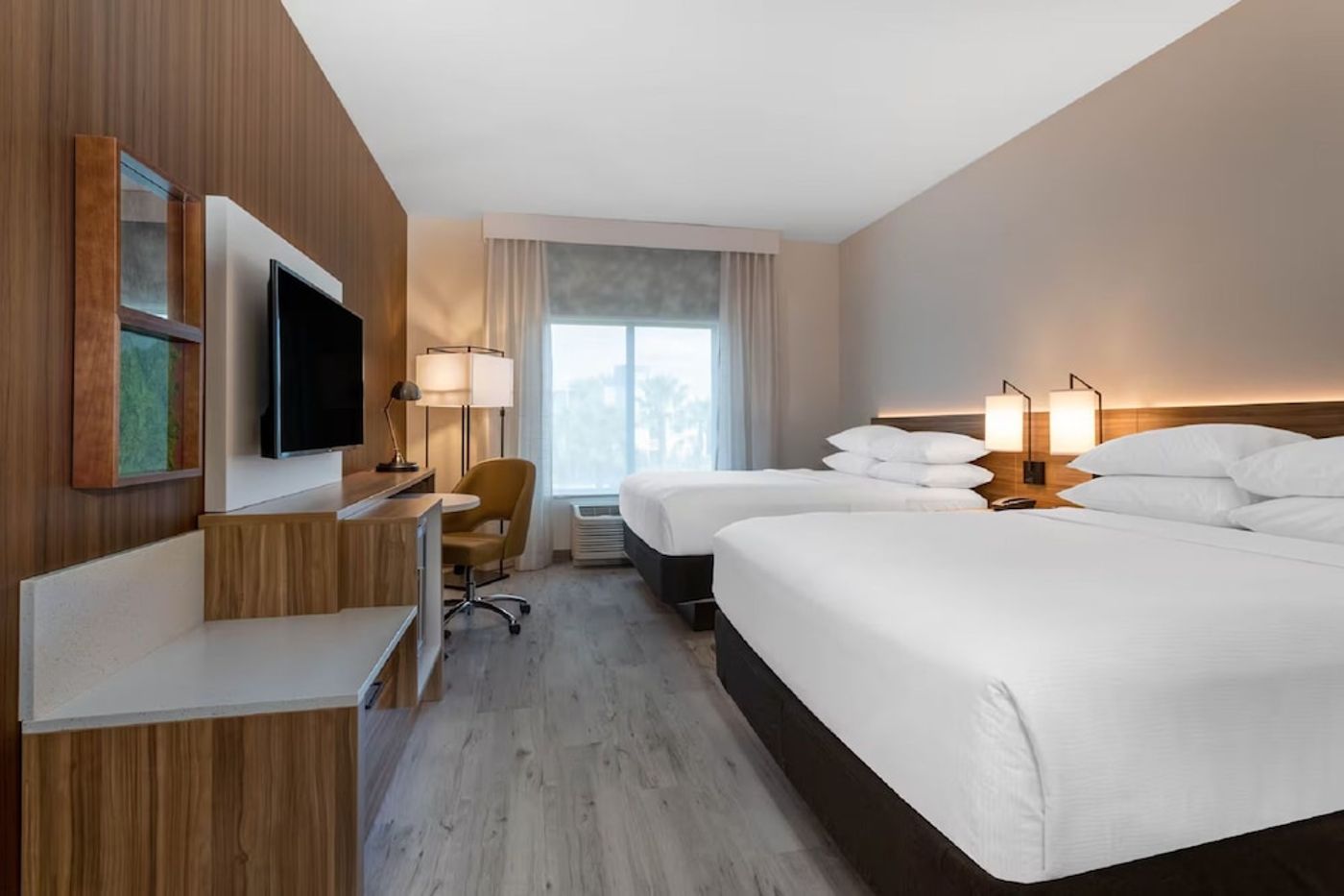 expedia-3166914-21