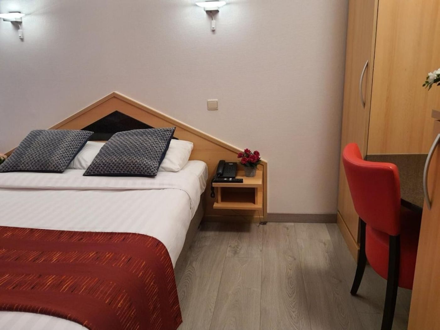 expedia-3157153-25