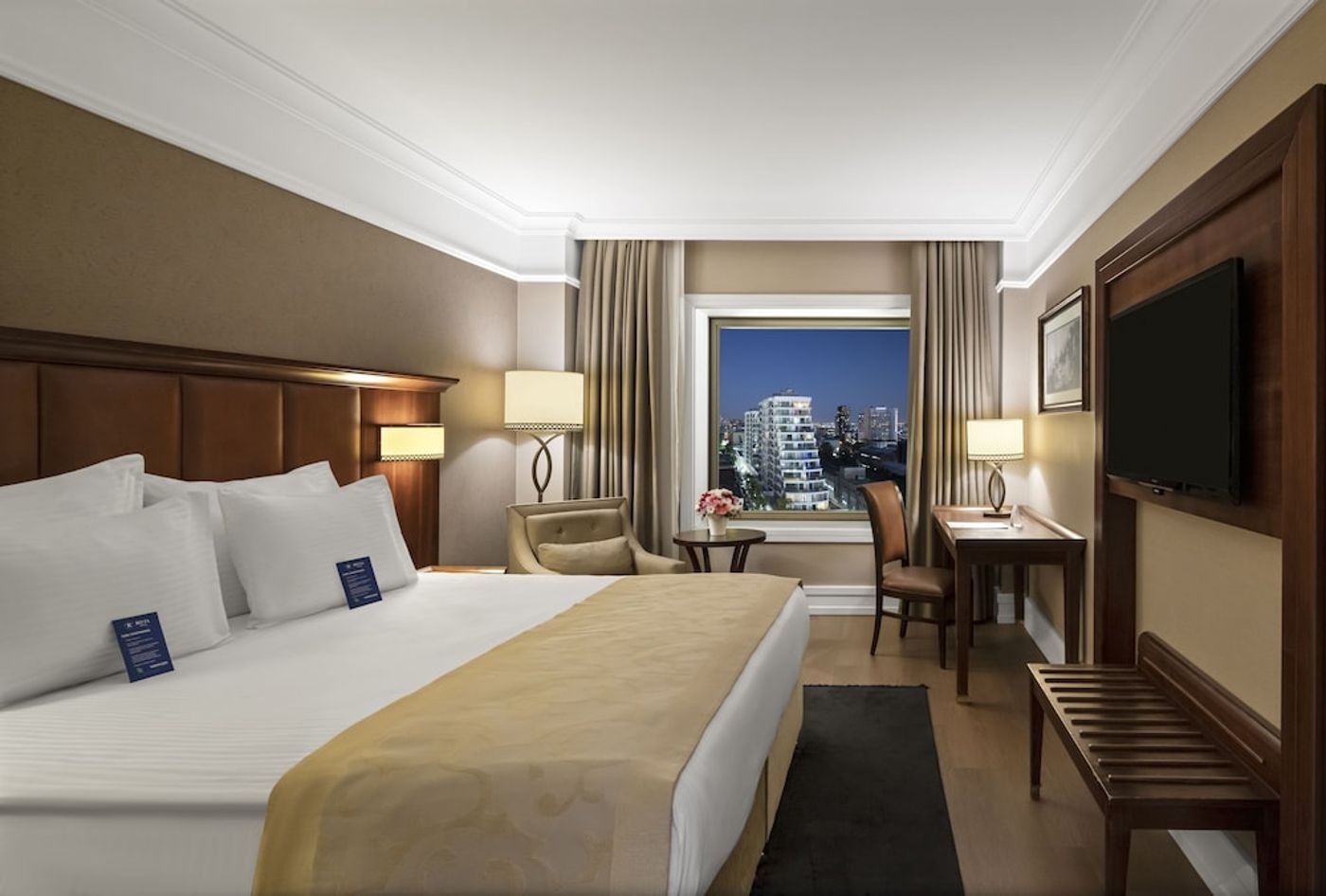 expedia-3159477-12