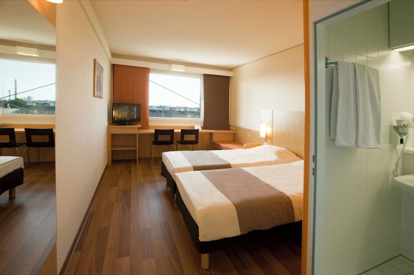 expedia-3164512-15