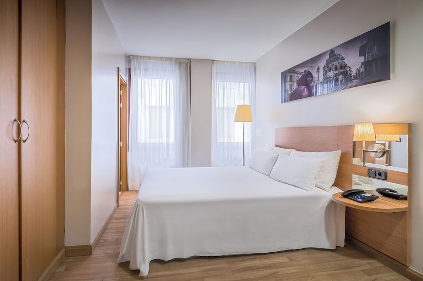 expedia-3157892-26