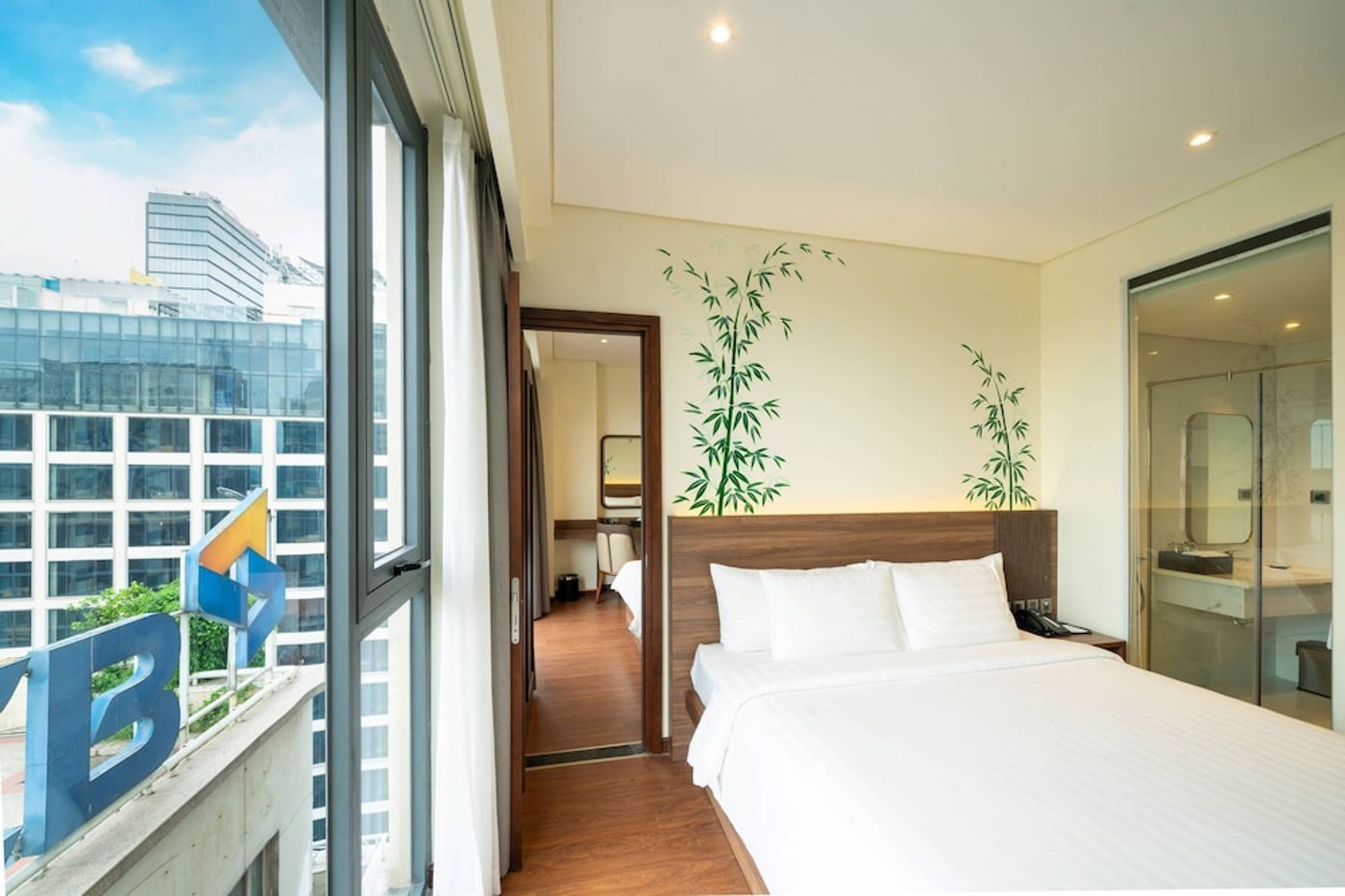 expedia-3163967-19