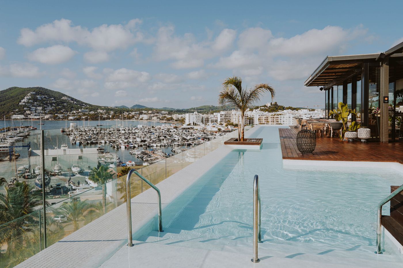 06.08.26 Aguas de Ibiza