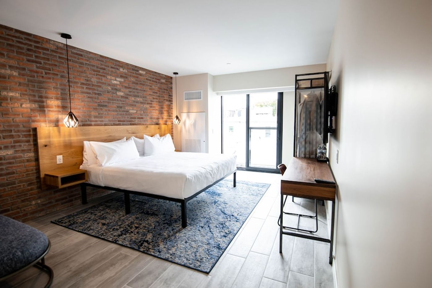 expedia-3161083-10