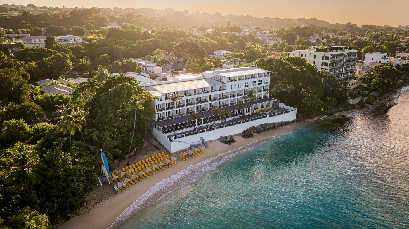 waves Resort & Spa 07.04