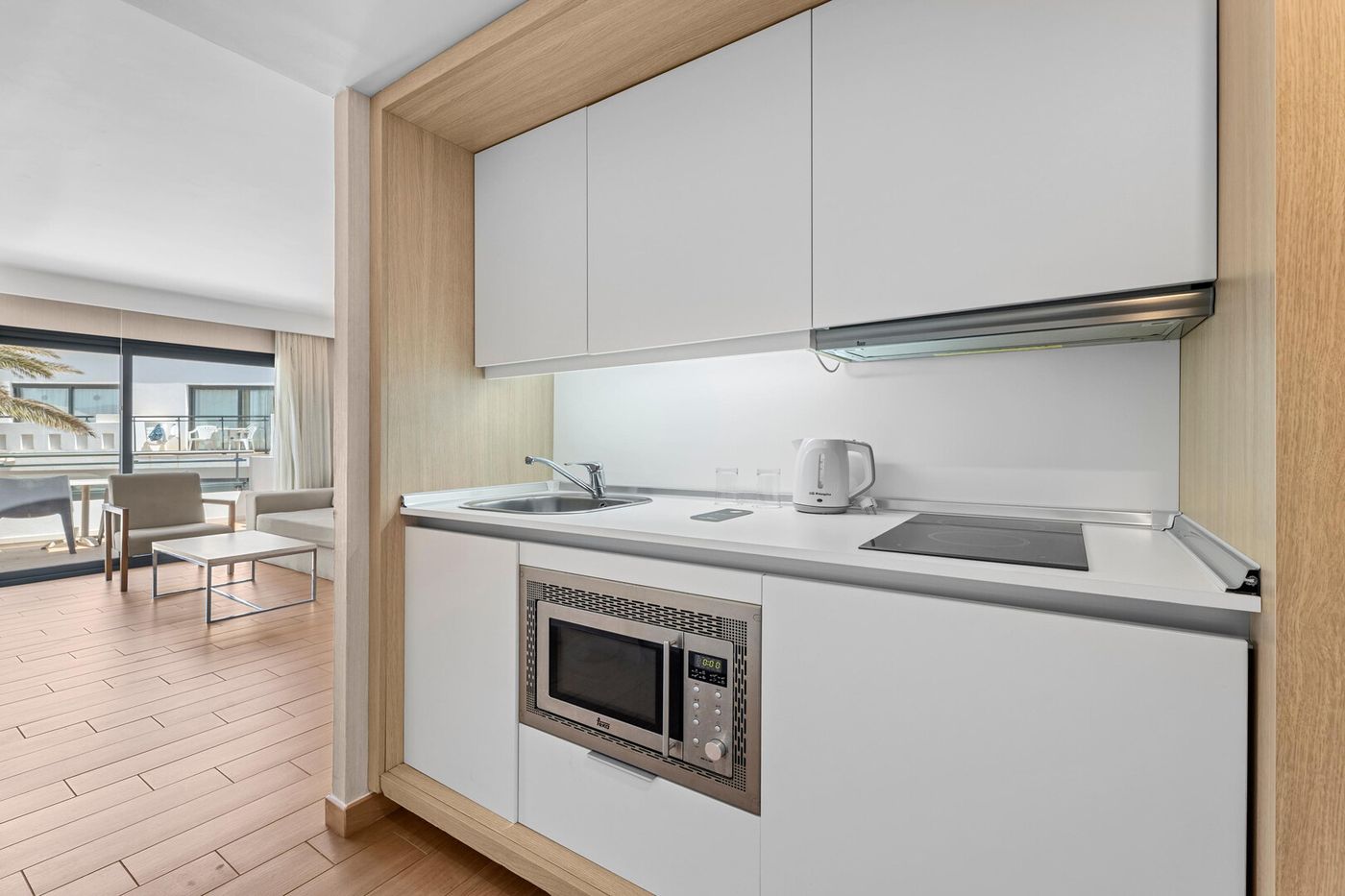 17.03.26 THB Lanzarote Beach