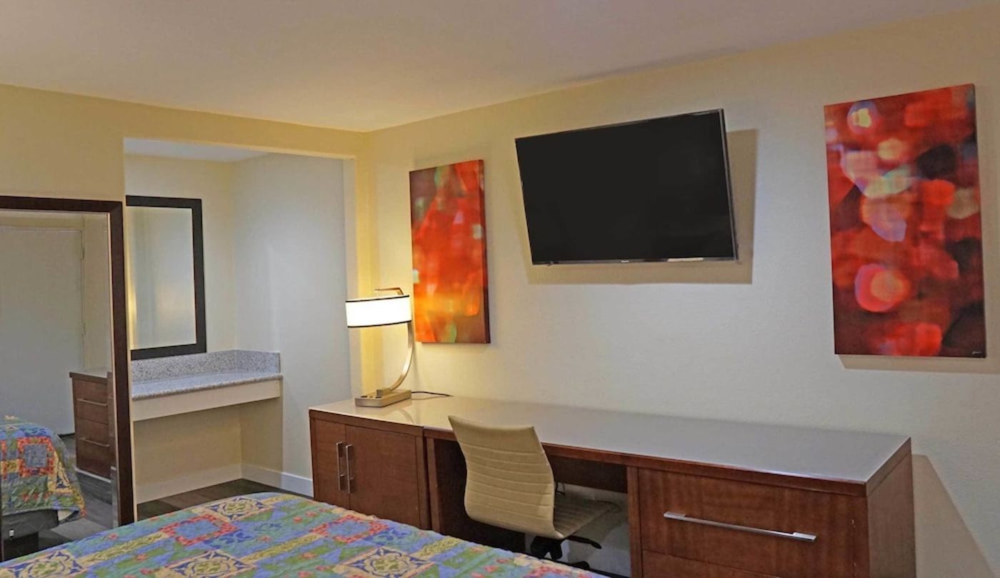 expedia-3158835-11