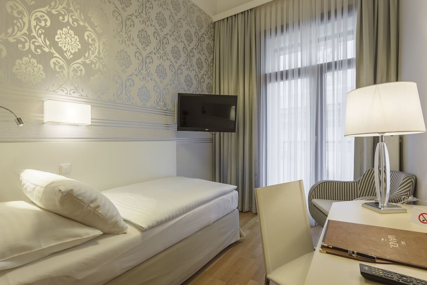 expedia-3164037-22