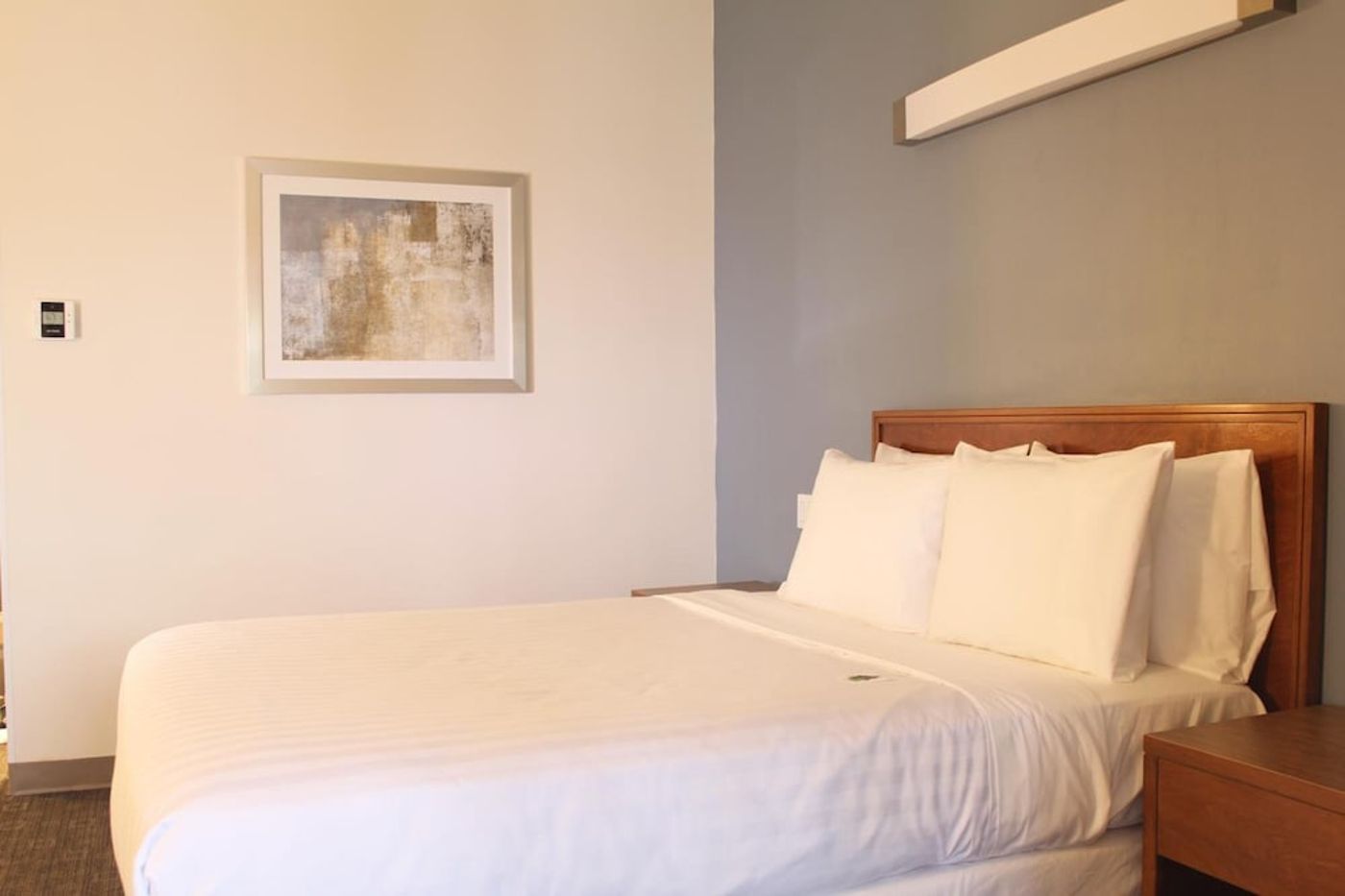 expedia-3158946-9