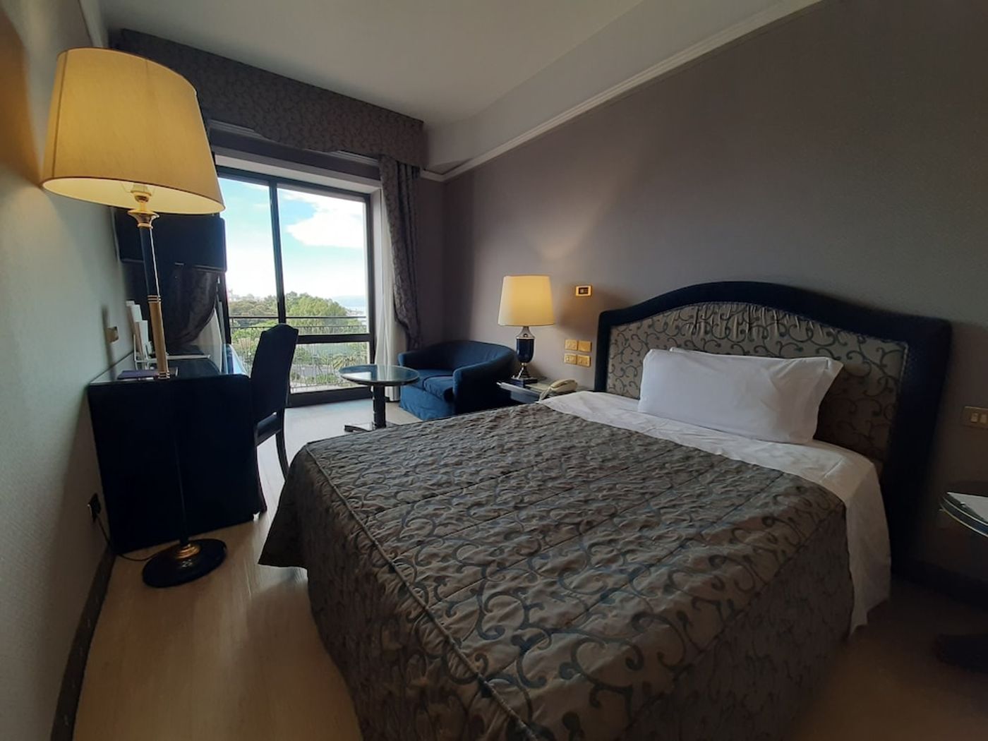 expedia-3166427-4
