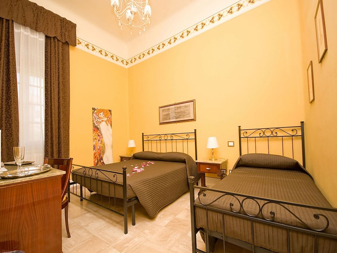 expedia-3159363-16