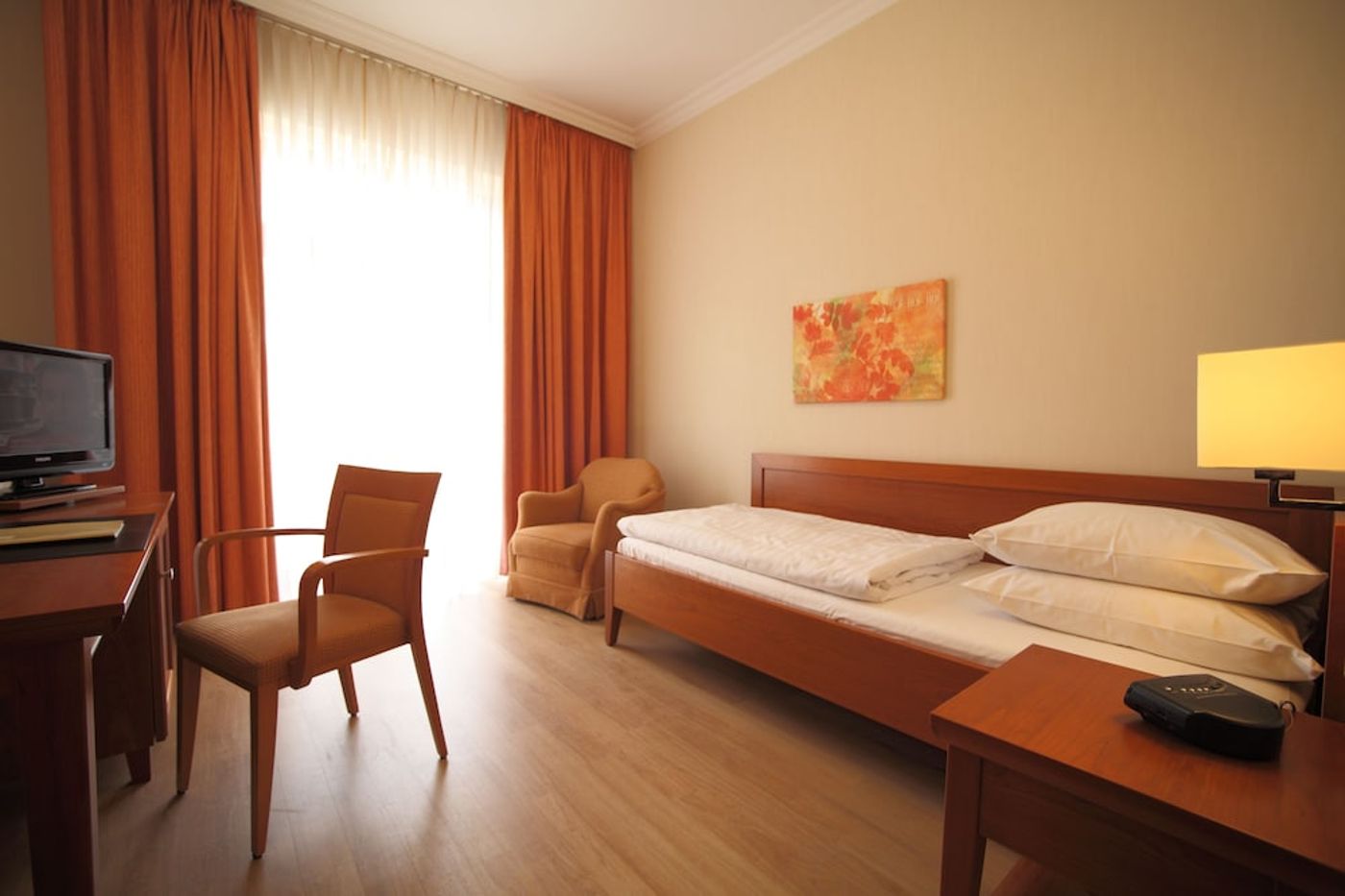 expedia-3159813-12