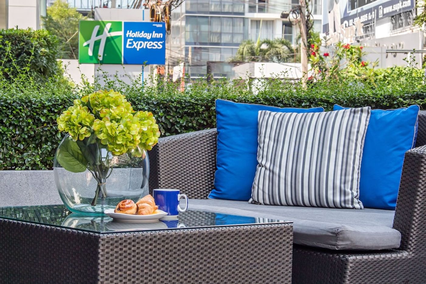 expedia-3165647-6