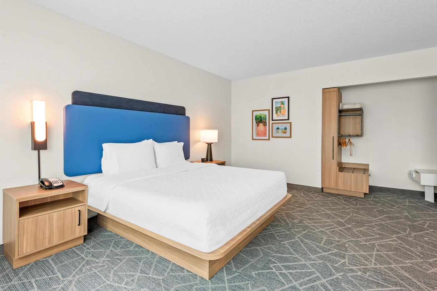 expedia-3162761-23