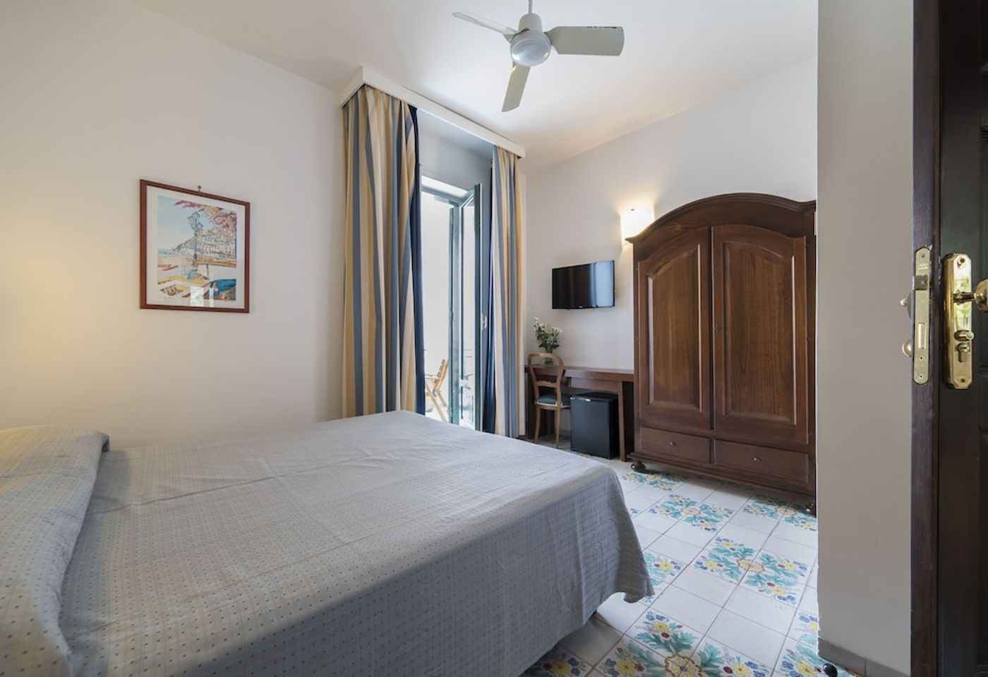 expedia-3166810-29