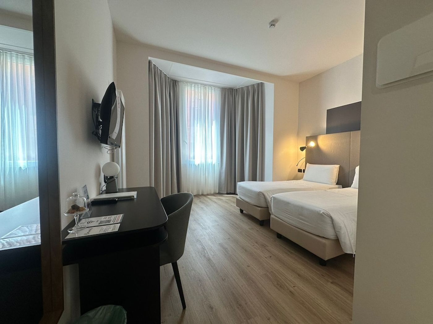 expedia-3163824-21