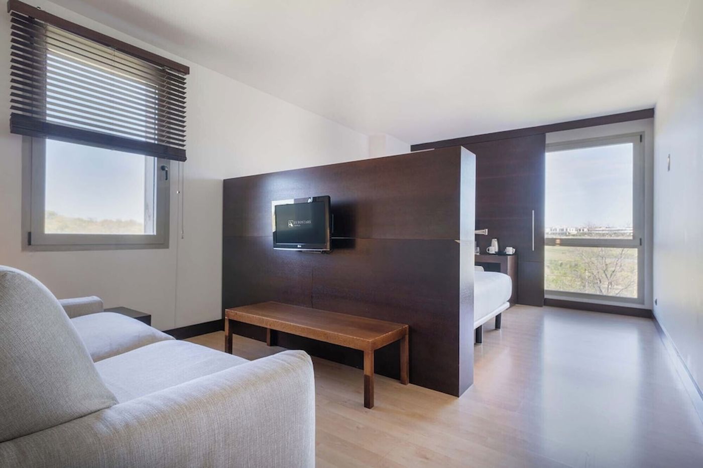 expedia-3163186-15