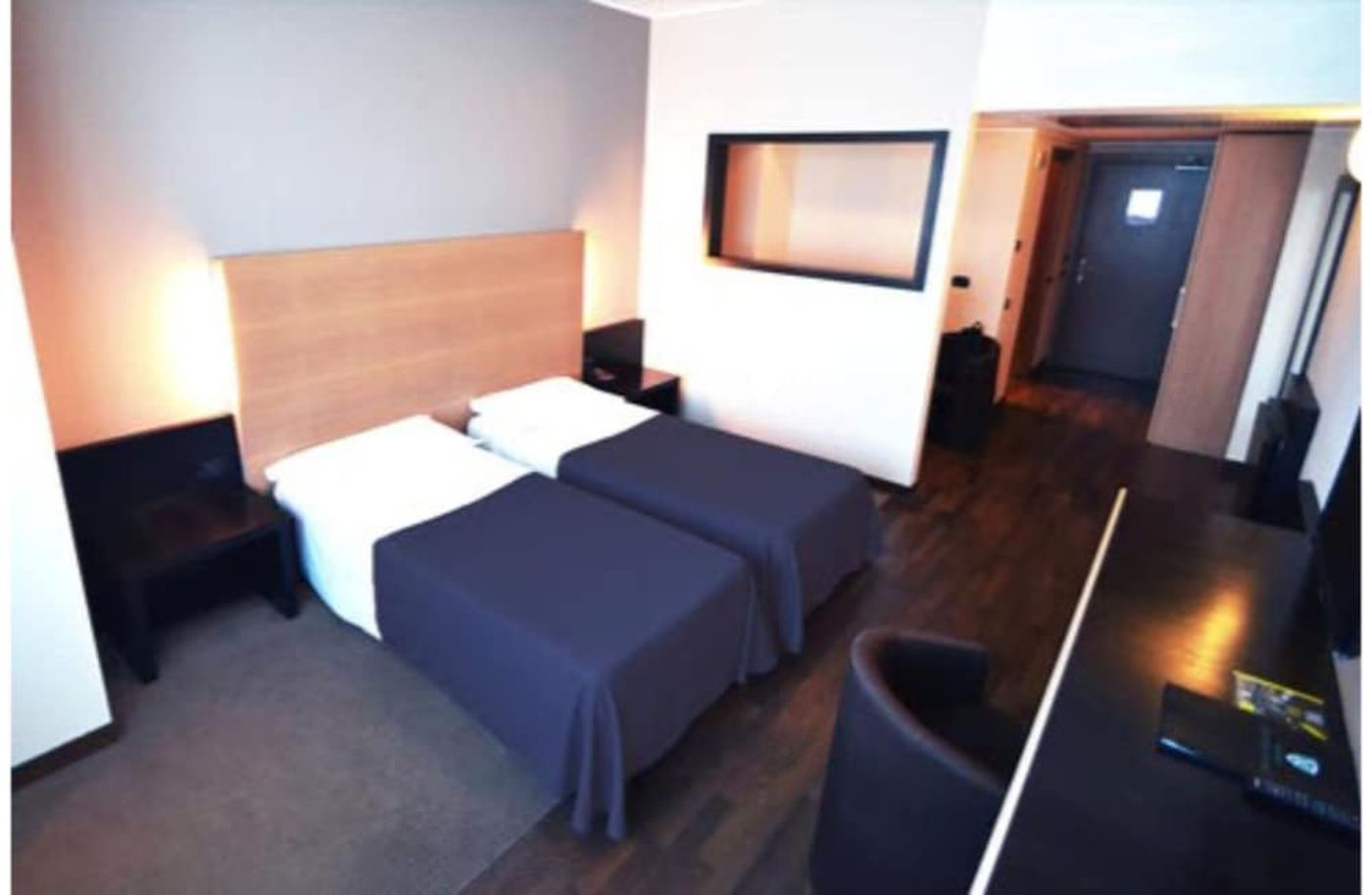 expedia-3163576-9