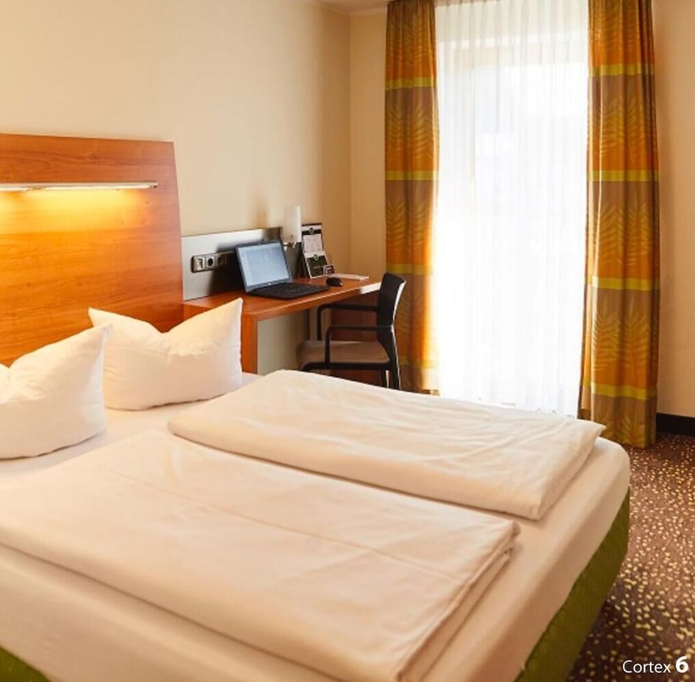 expedia-3163232-14