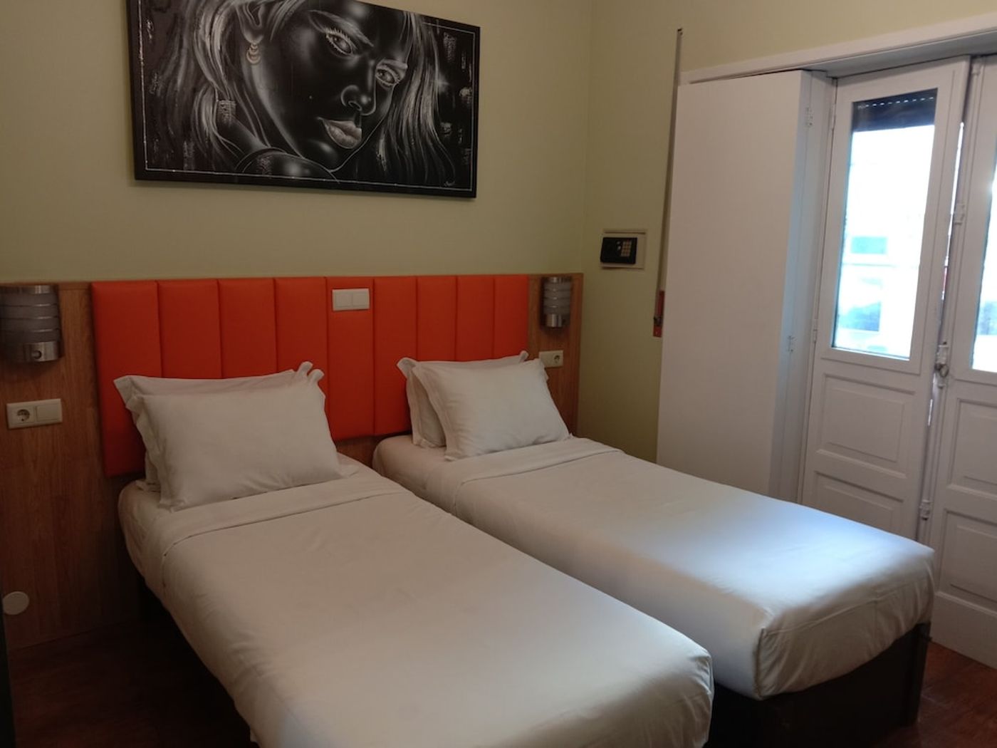 expedia-3161543-9
