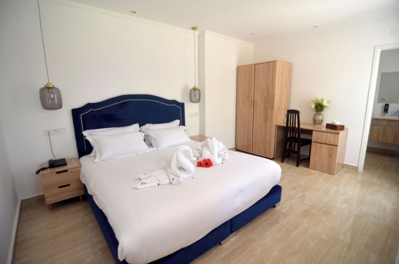 expedia-3157378-9