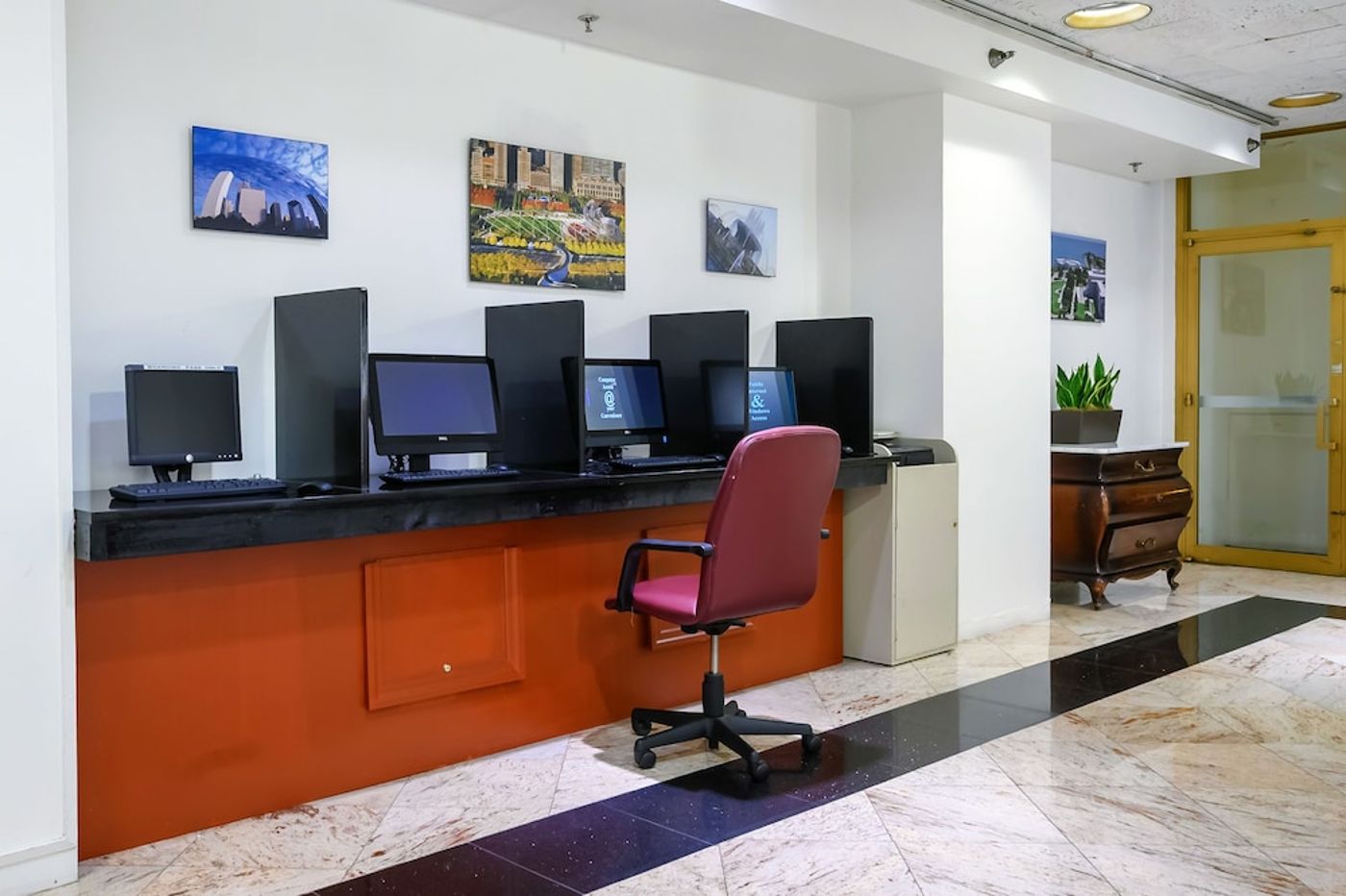 expedia-3158215-8