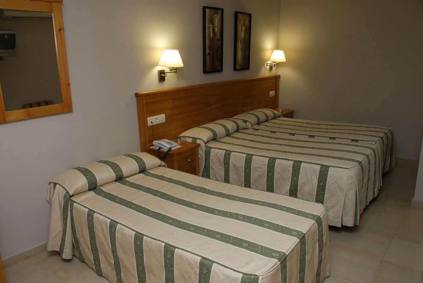 expedia-3162738-5