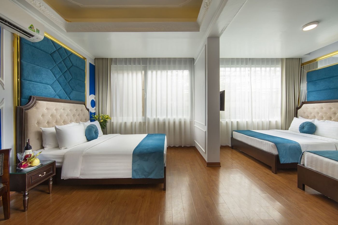 expedia-3163062-15