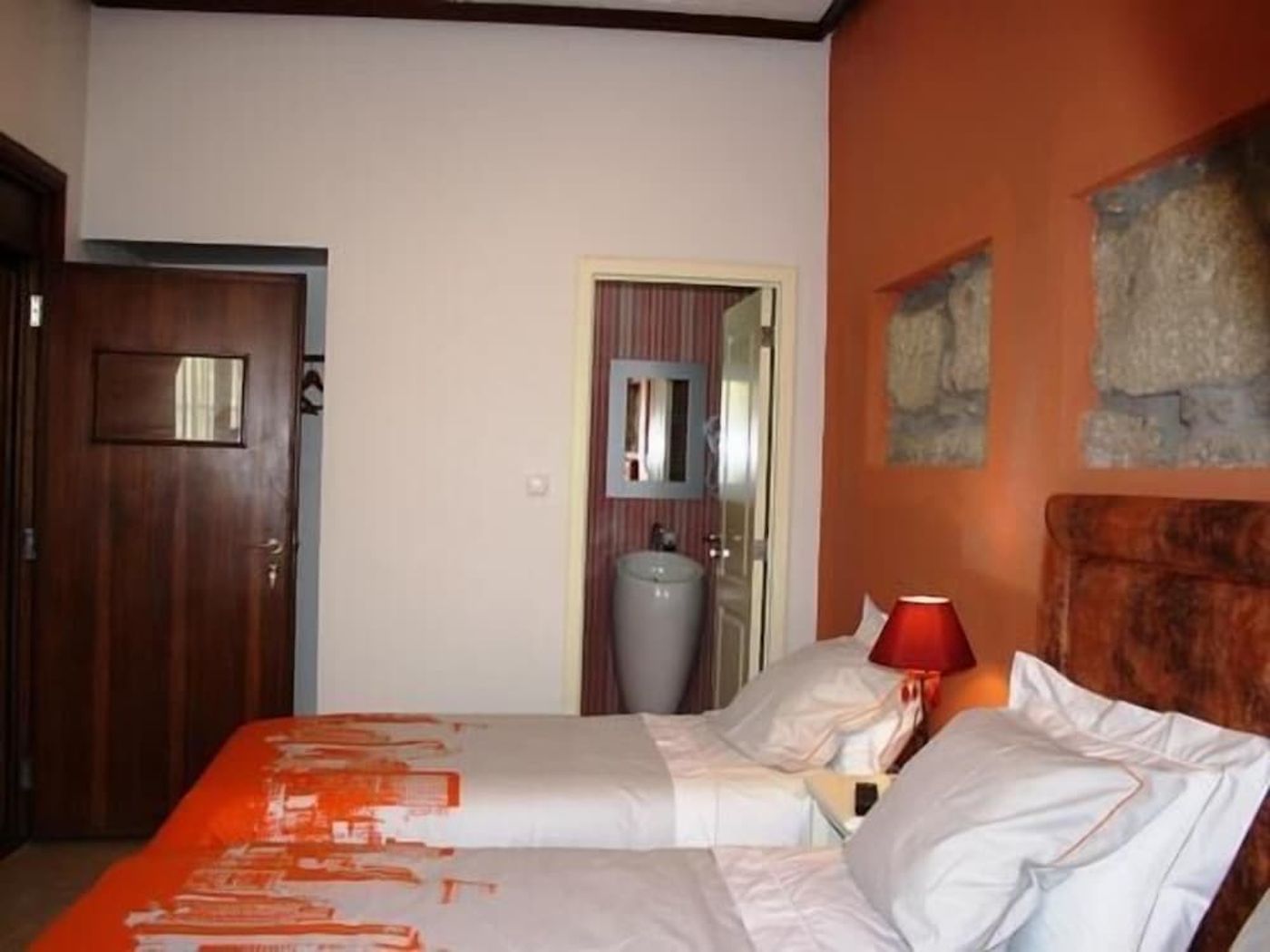 expedia-3161536-12