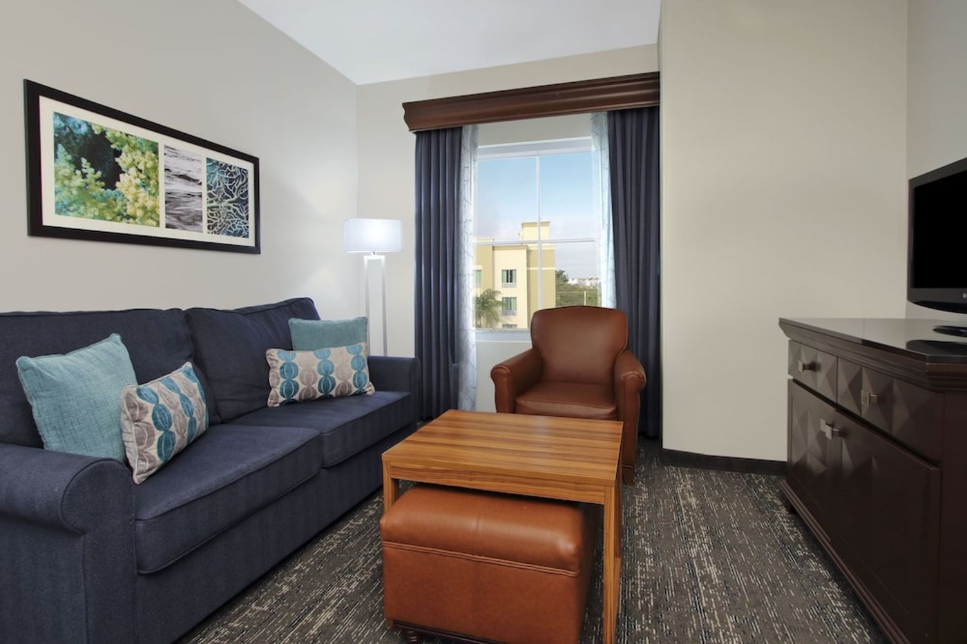 expedia-3157044-6