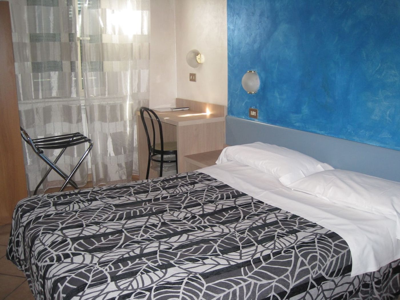 expedia-3161910-10