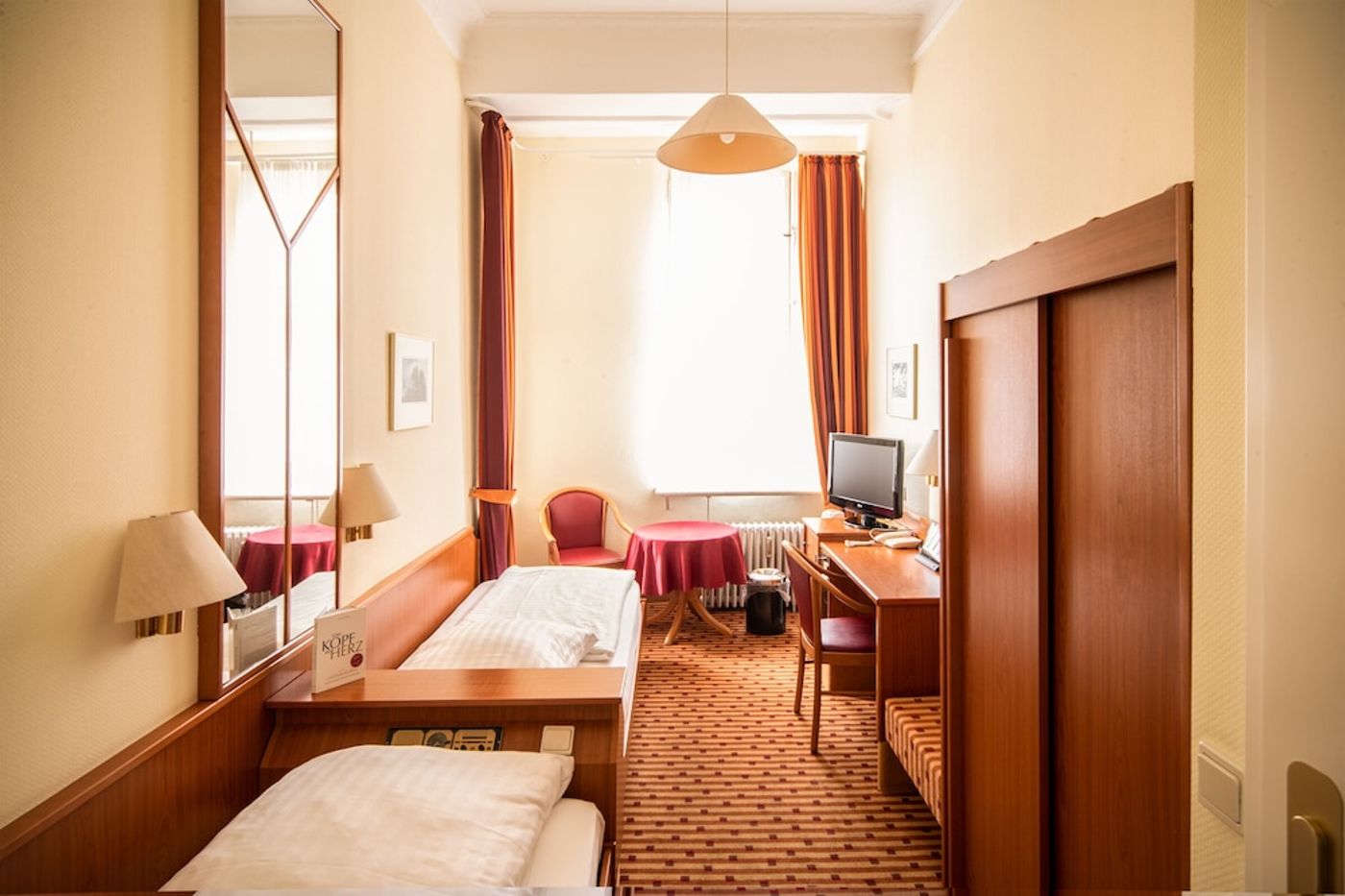 expedia-3165024-27