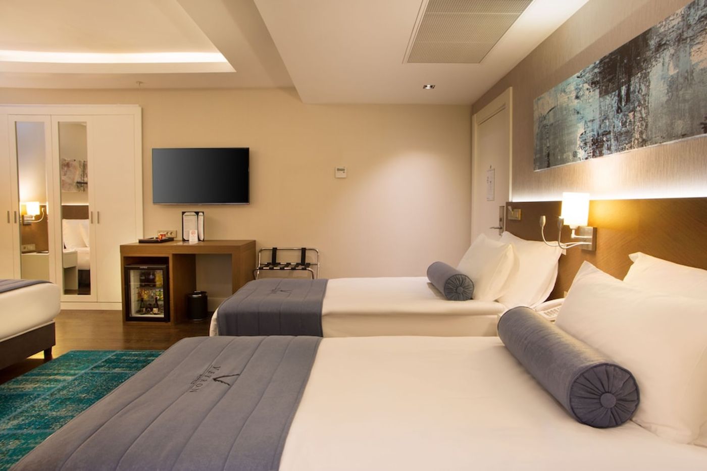 expedia-3161821-18