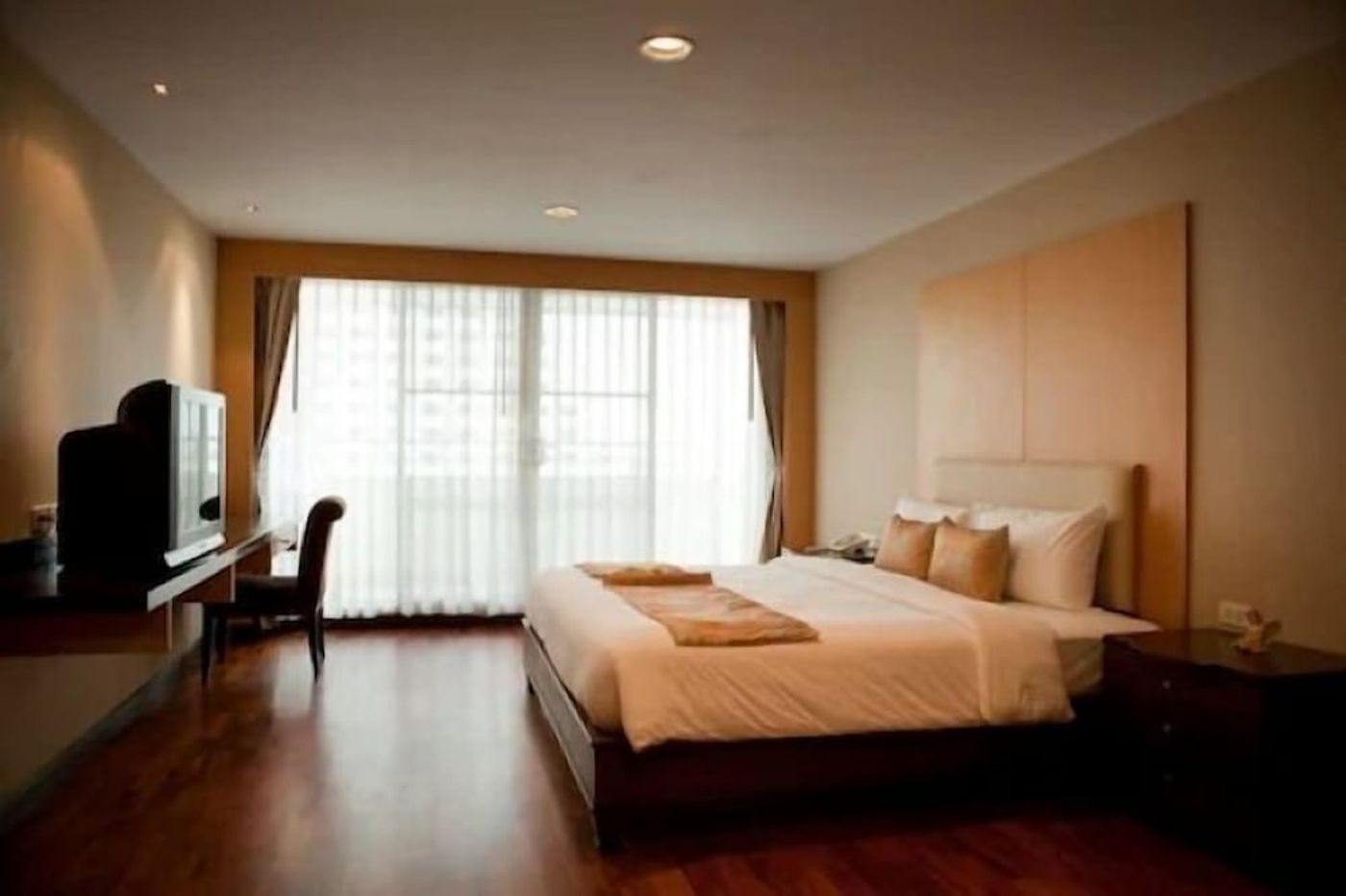 expedia-3165210-8