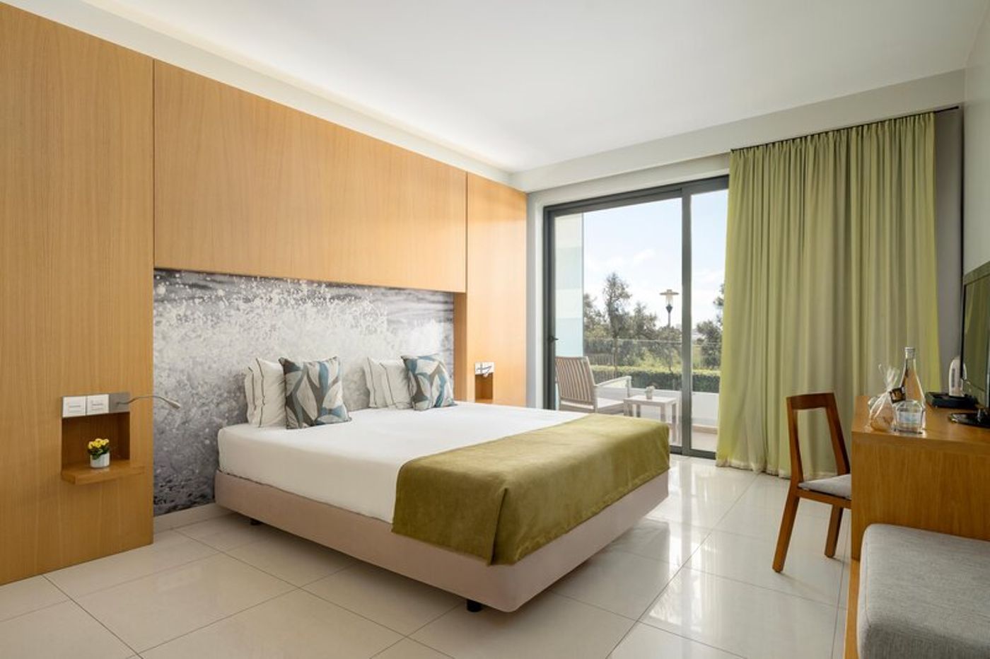 20.05.26 Agua Hotels Riverside Resort & Spa