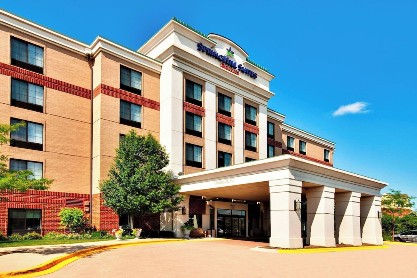 expedia-3162181-1